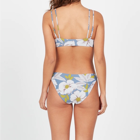 Volcom Bouquet Bikini Set - Picture 6 of 11